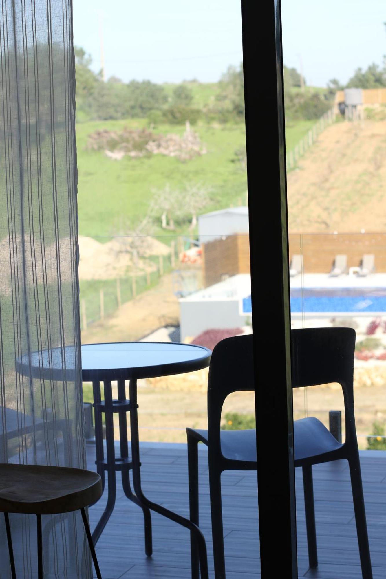 Zambujal Suites Σεσίμπρα Εξωτερικό φωτογραφία