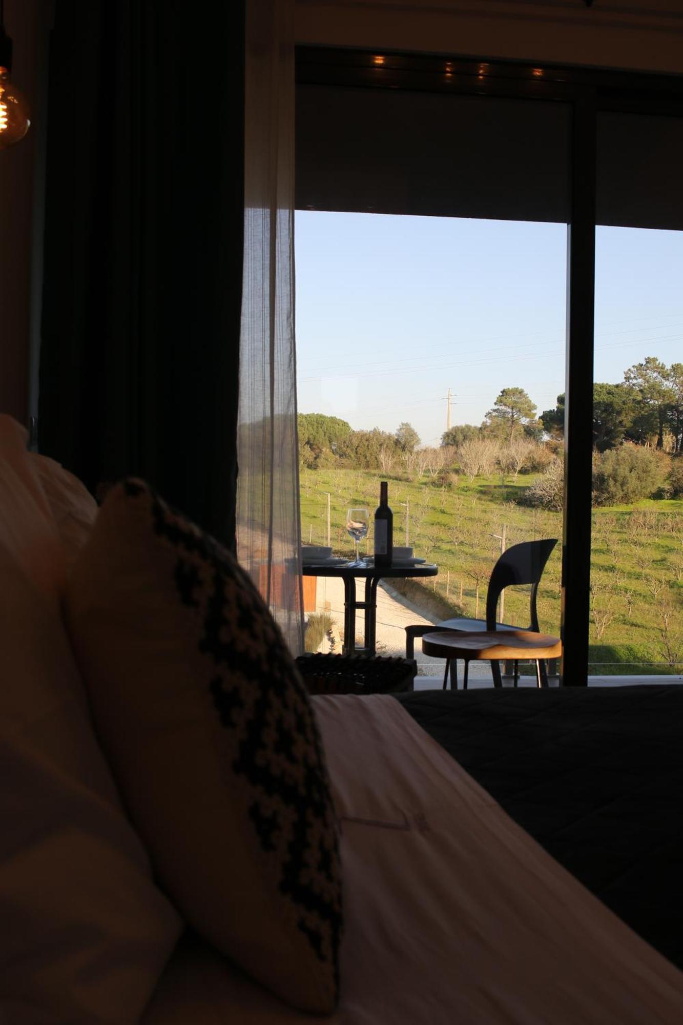 Zambujal Suites Σεσίμπρα Εξωτερικό φωτογραφία